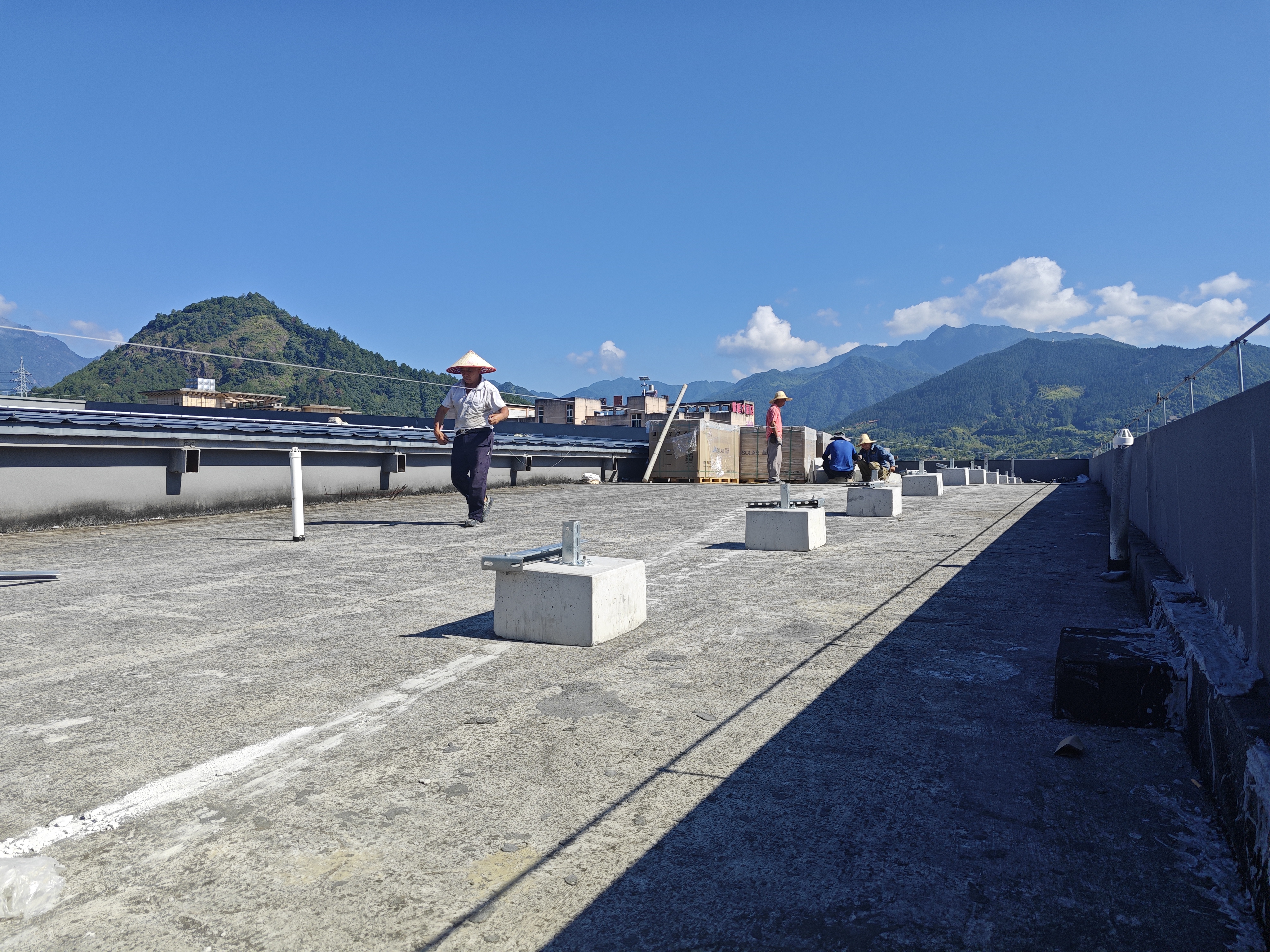 Gym array installation